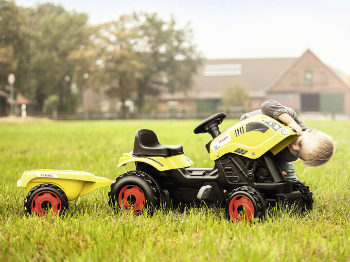 Smoby Traktor Farmer XL CLAAS ARION 400